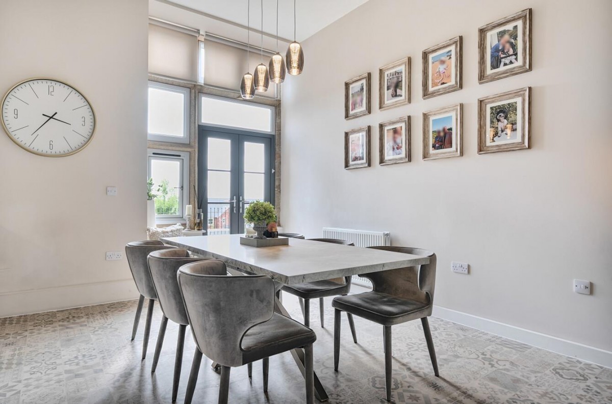 Oak Park Lane, Cookridge, LS16