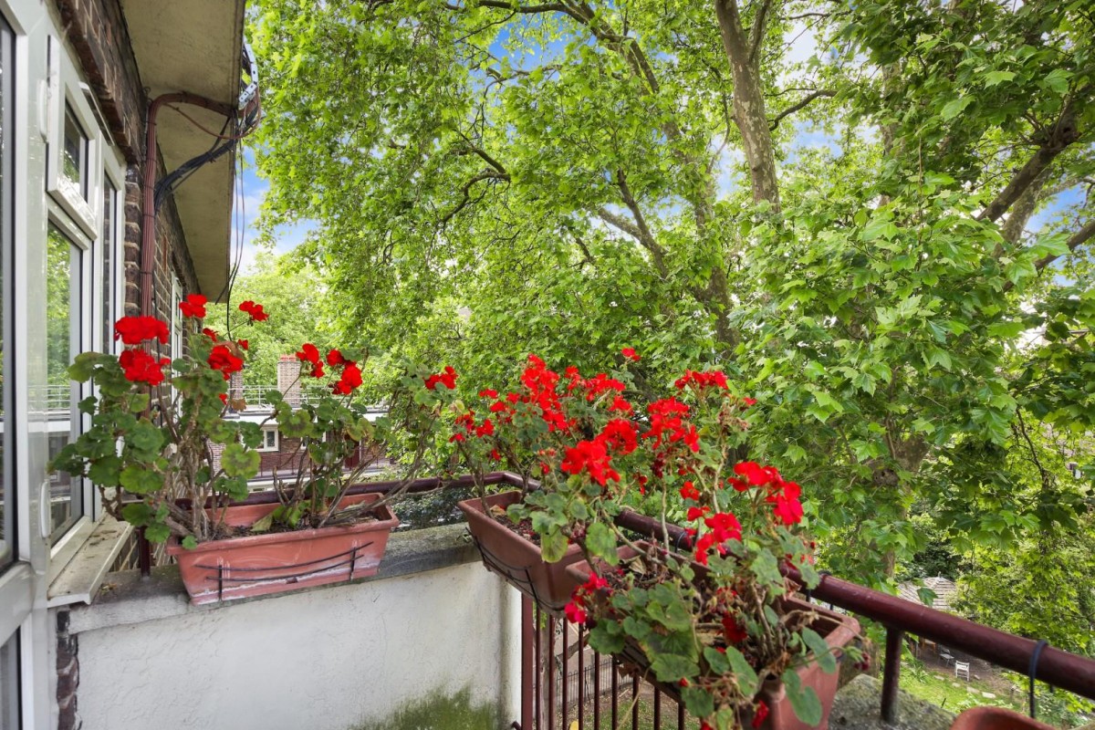 New North Road, Shoreditch, N1