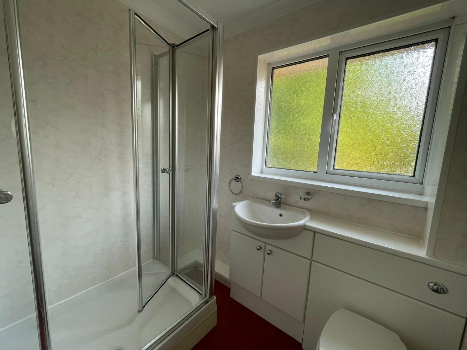 Reine Barnes Close, Woodmancote, Dursley, GL11 4BQ