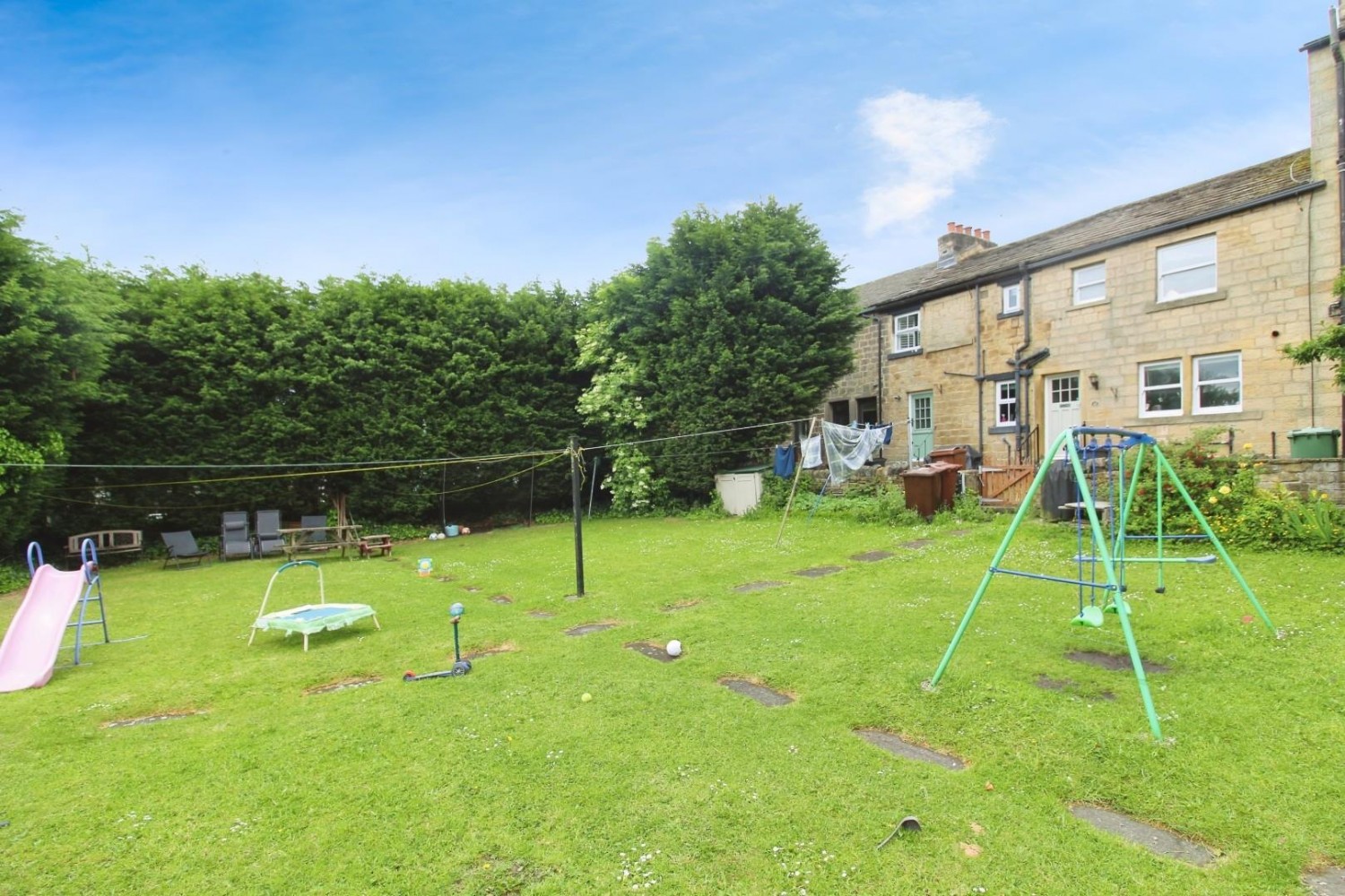 Thornhill Street, Calverley
