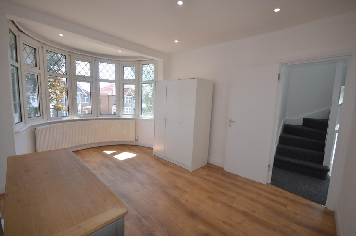 Kingshill Avenue, Harrow, HA3 8LB