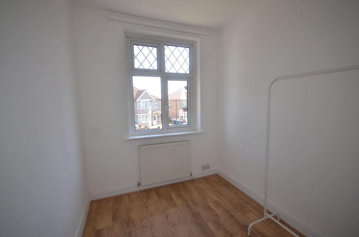 Kingshill Avenue, Harrow, HA3 8LB