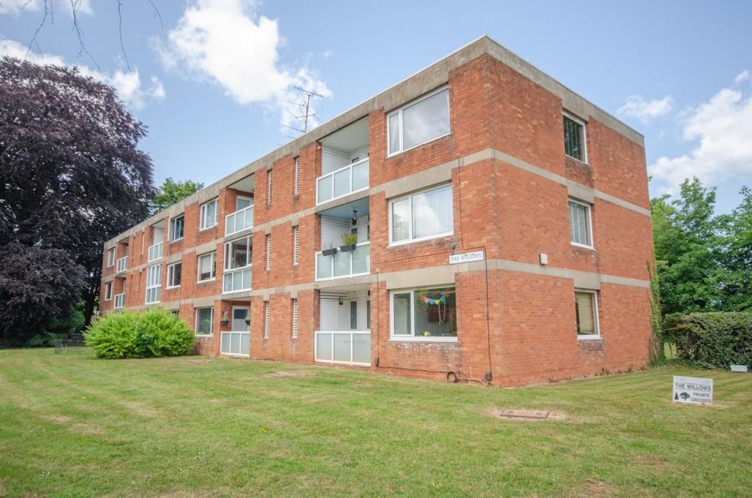 The Willows, Marlborough Drive, Frenchay, Bristol, BS16 5JT