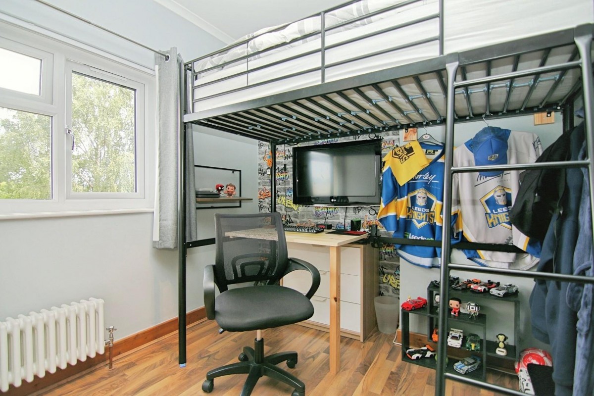 Wolley Avenue, Leeds