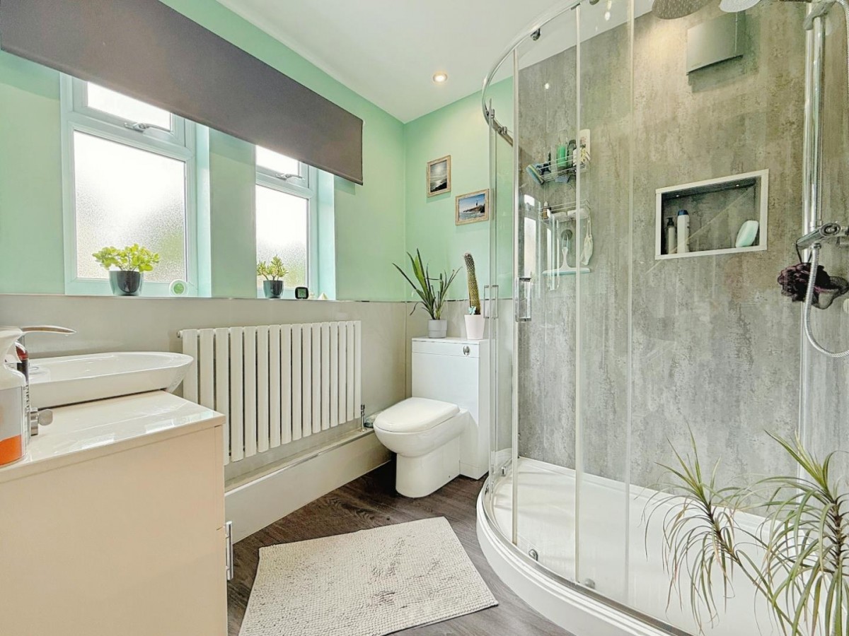 Wolley Avenue, Leeds