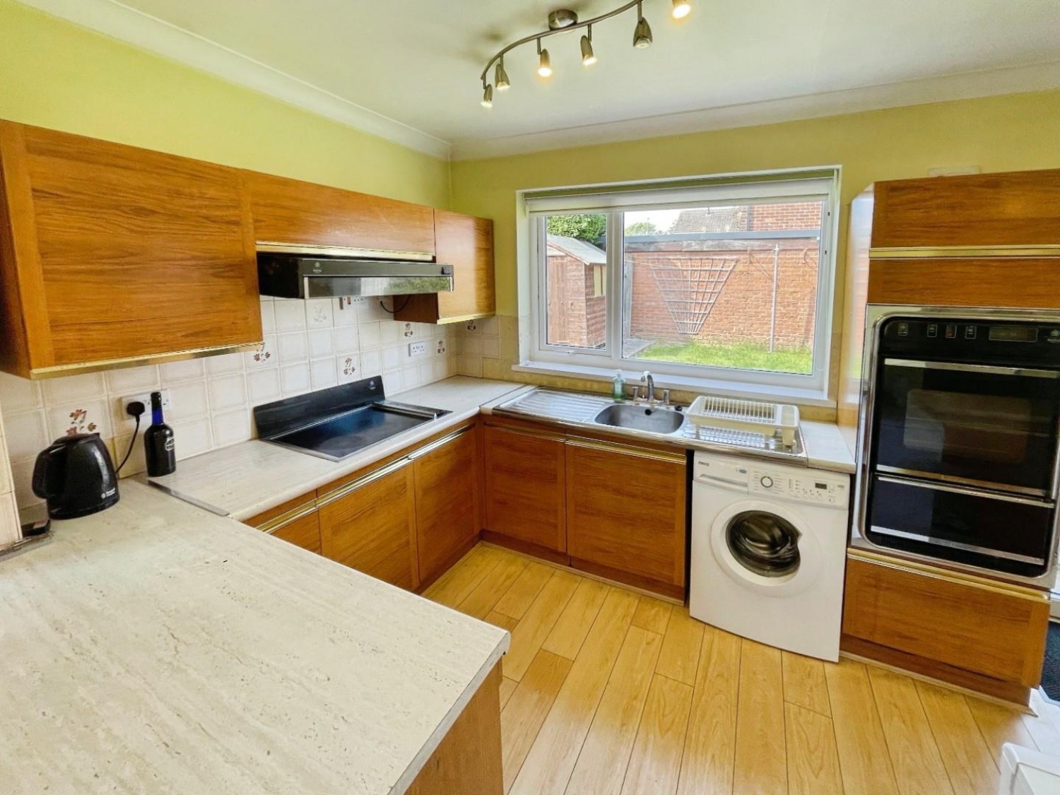 Adam Avenue, Great Sutton, Ellesmere Port
