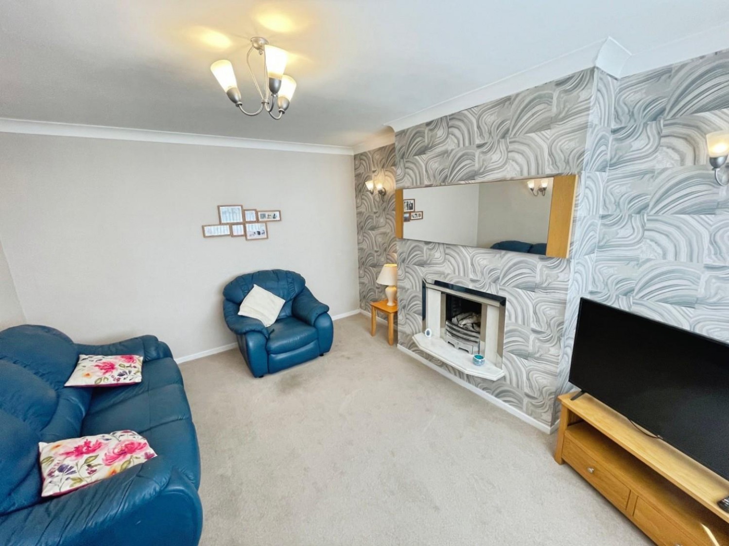Adam Avenue, Great Sutton, Ellesmere Port