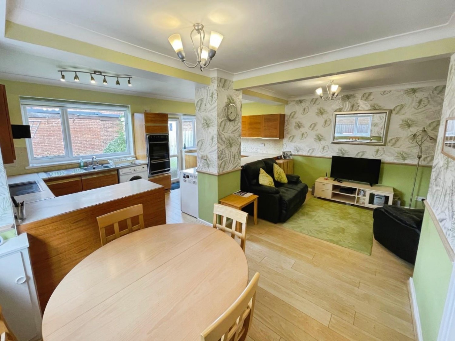 Adam Avenue, Great Sutton, Ellesmere Port