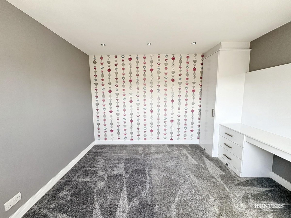 High Street, Thornhill, Dewsbury