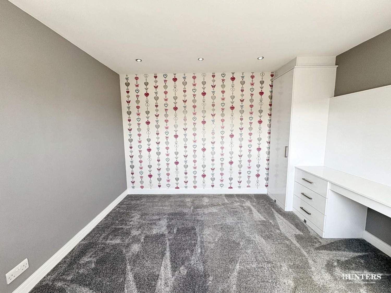 High Street, Thornhill, Dewsbury