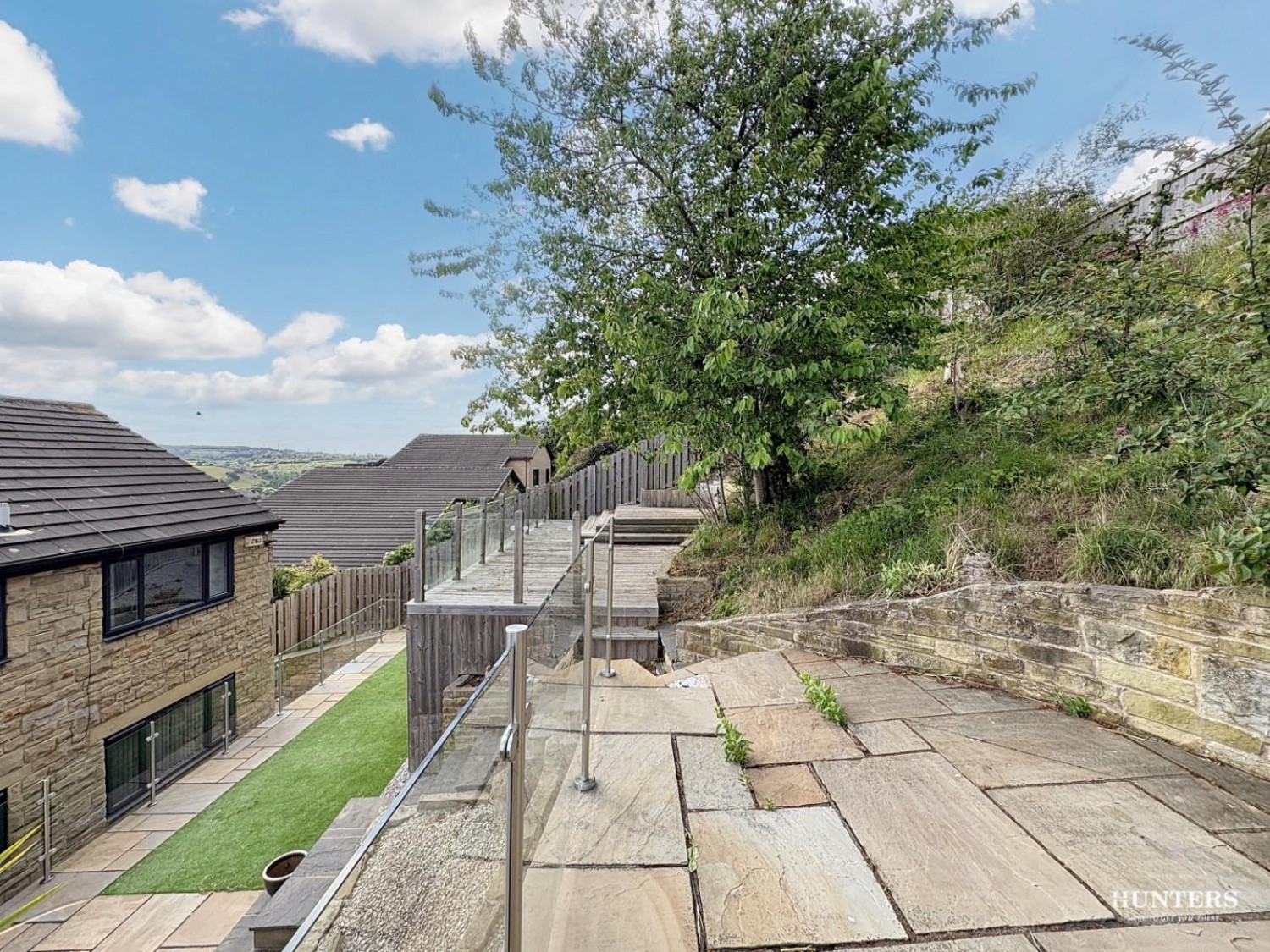 High Street, Thornhill, Dewsbury