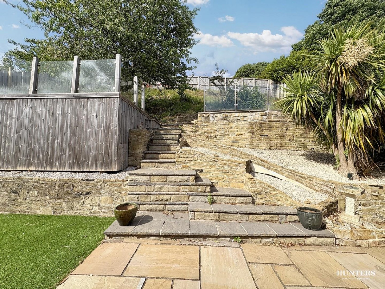 High Street, Thornhill, Dewsbury