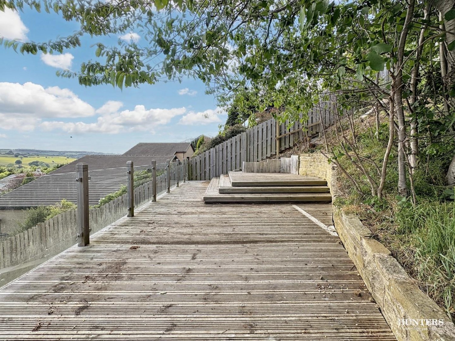 High Street, Thornhill, Dewsbury
