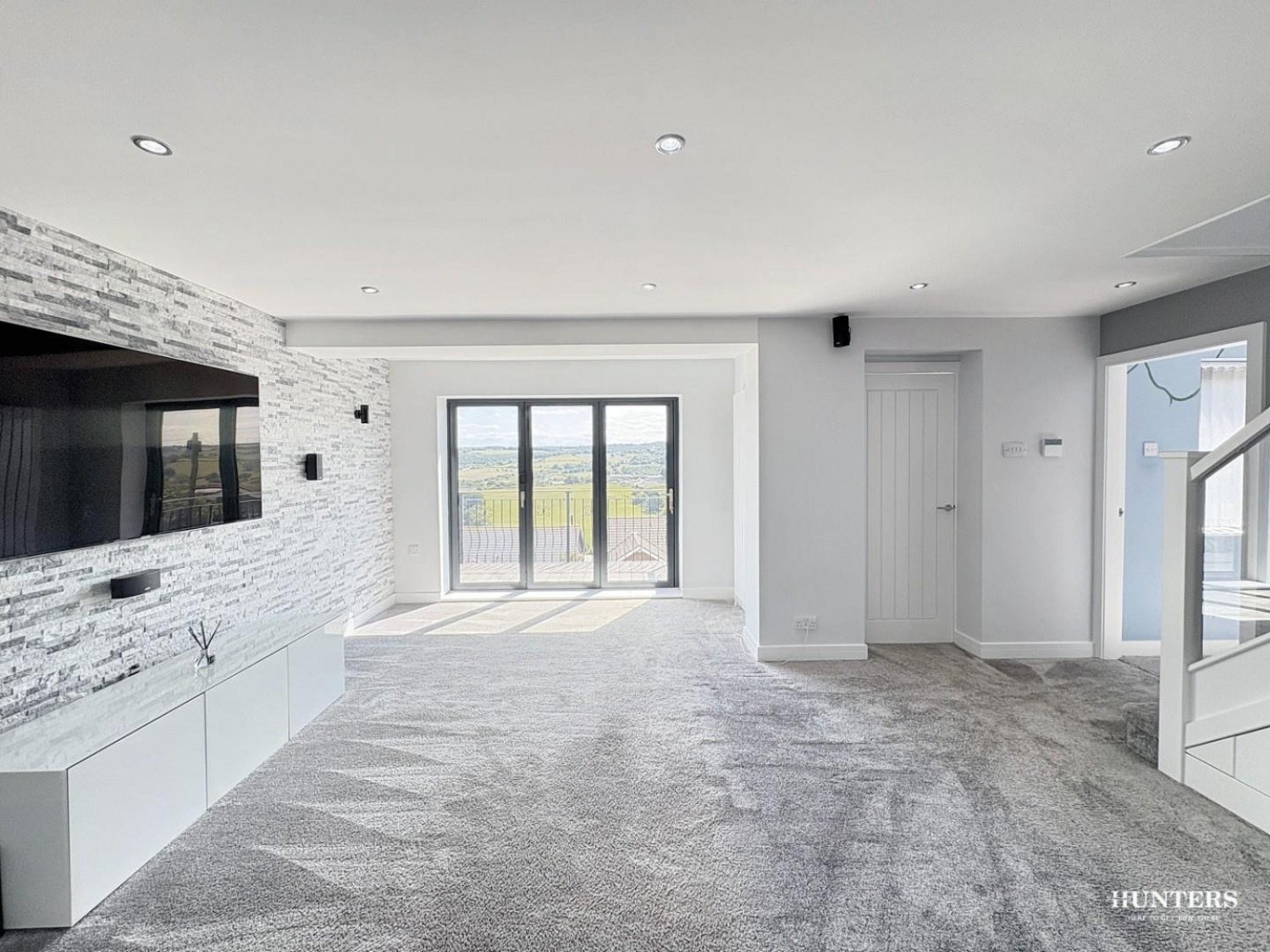 High Street, Thornhill, Dewsbury