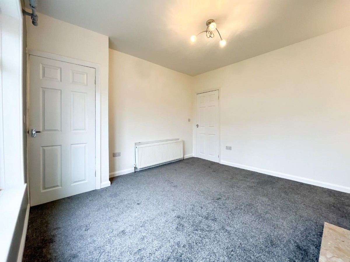 Sunnydale Avenue, Brighouse