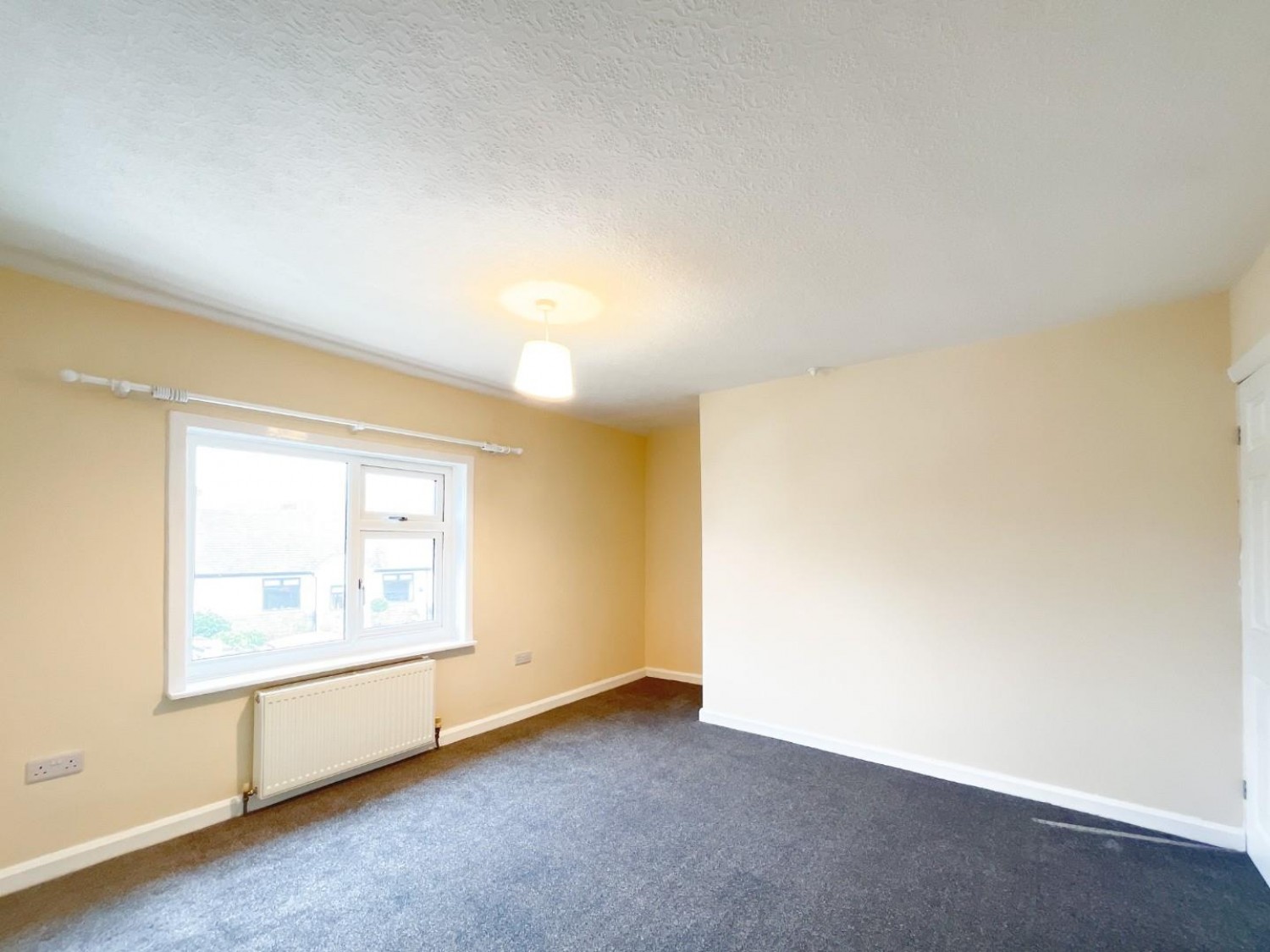 Sunnydale Avenue, Brighouse