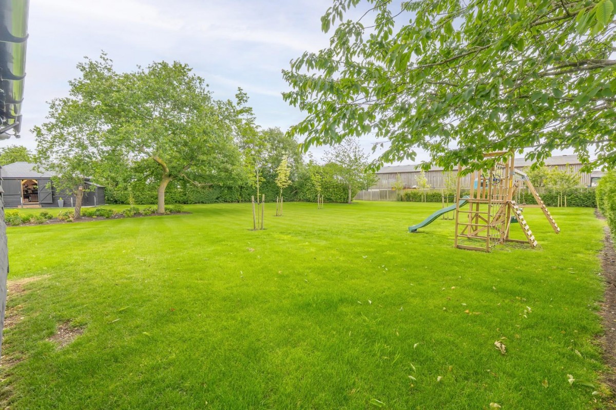 Peddars Lane, Stanbridge