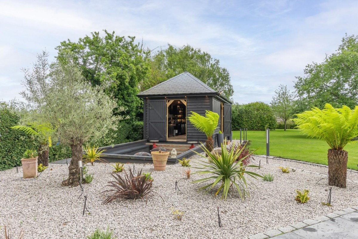 Peddars Lane, Stanbridge