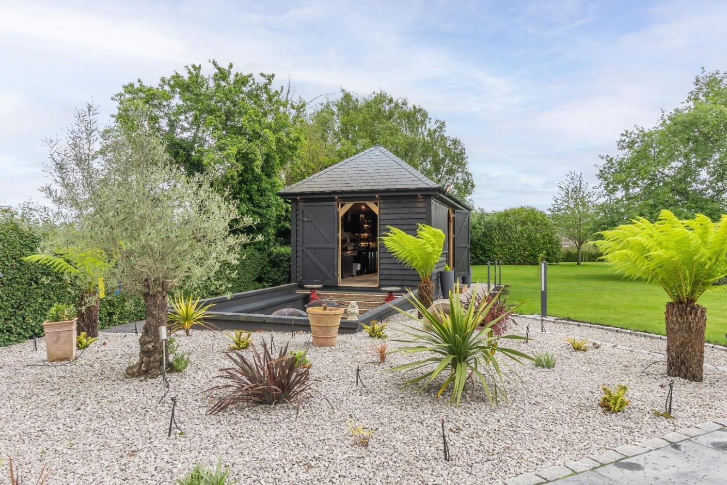 Peddars Lane, Stanbridge