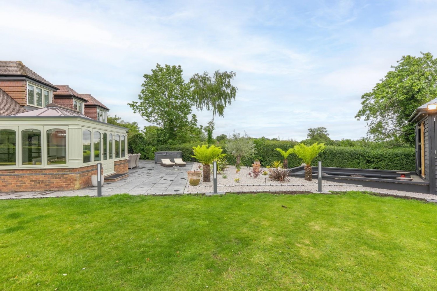 Peddars Lane, Stanbridge