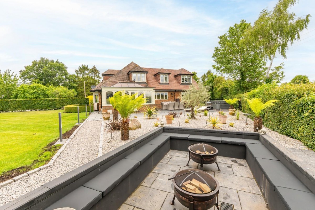 Peddars Lane, Stanbridge