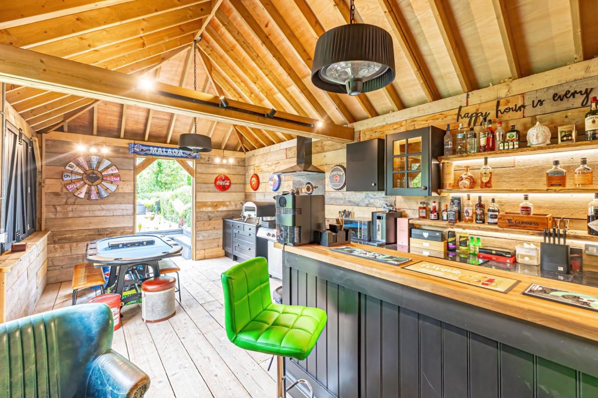 Peddars Lane, Stanbridge