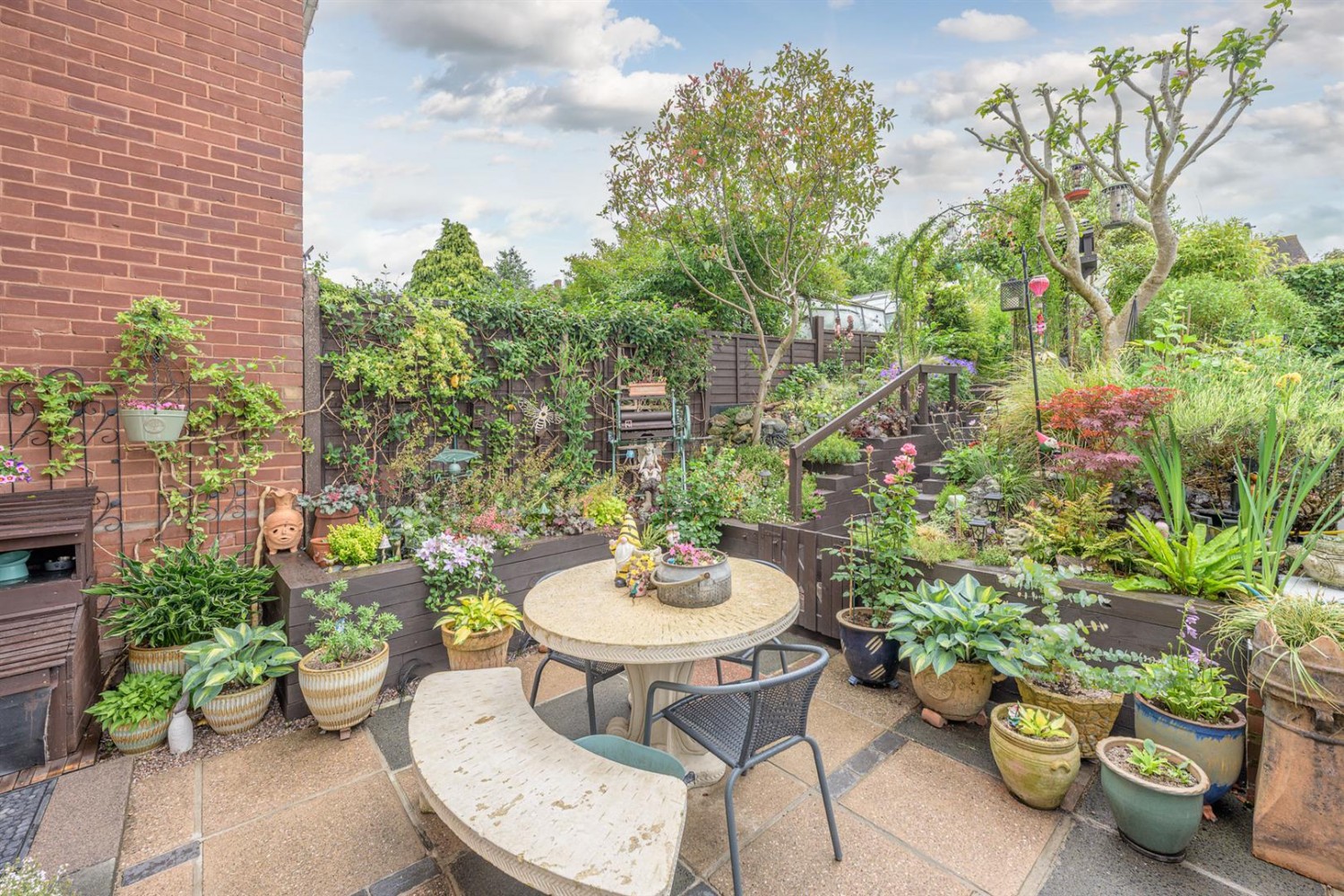 Cornwall Road, Wollaston, Stourbridge, DY8 4TE