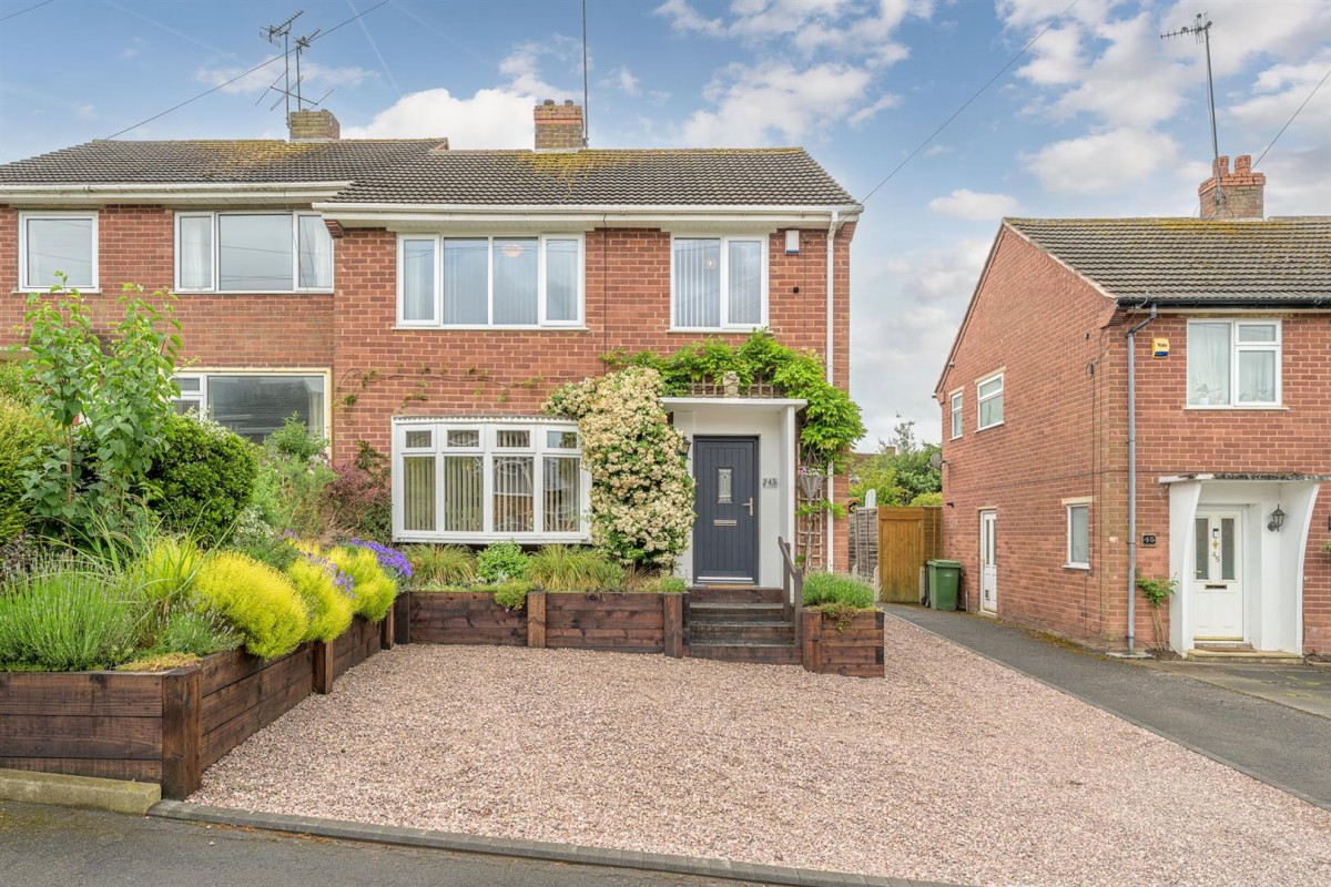Cornwall Road, Wollaston, Stourbridge, DY8 4TE