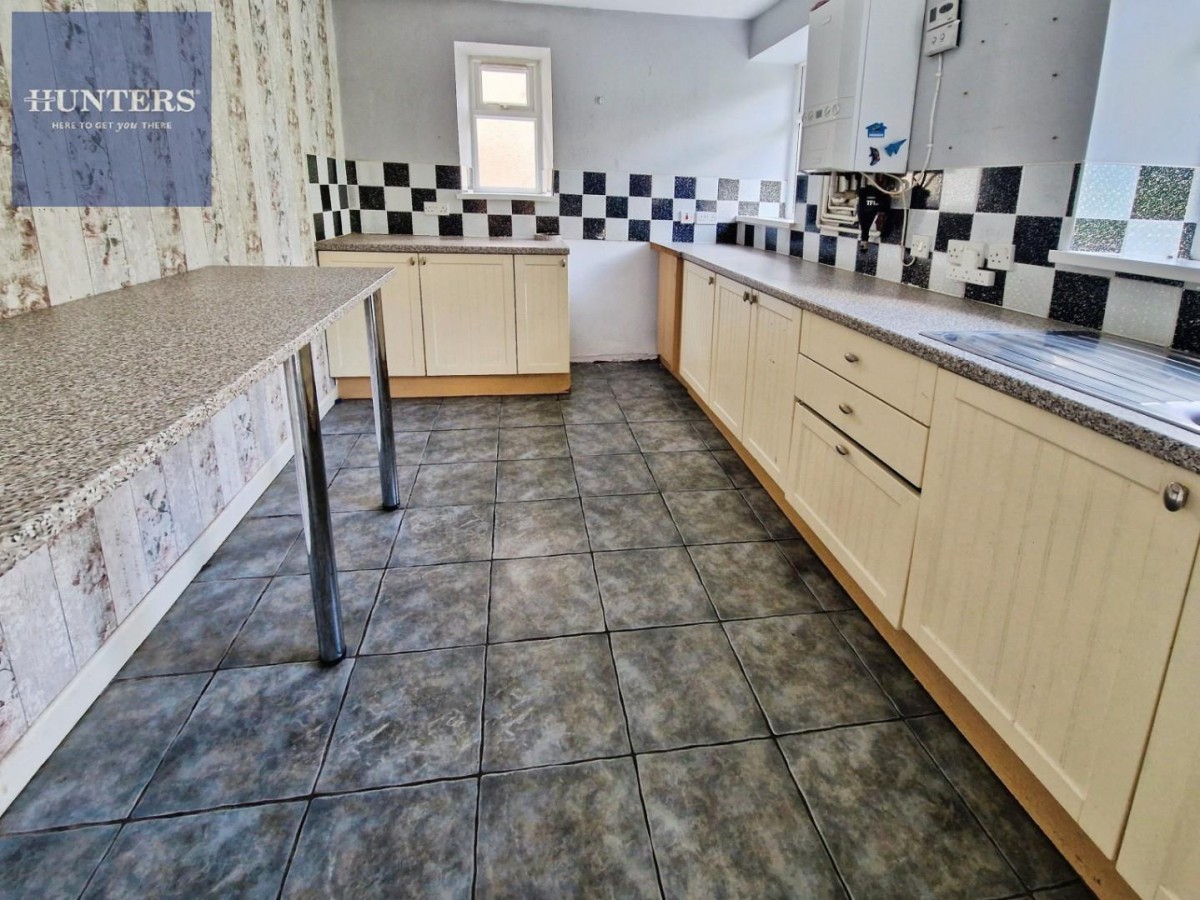 Heol Pant-Yr-Awel, Pantyrawel, Bridgend