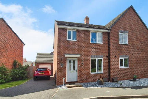 Brazier Close, Burntwood
