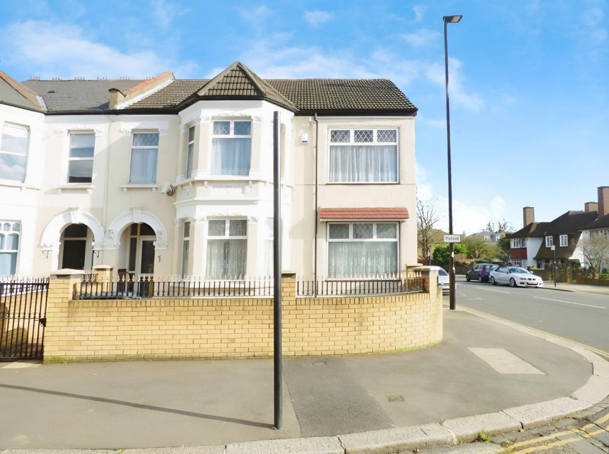 Witham Road, Isleworth, TW7