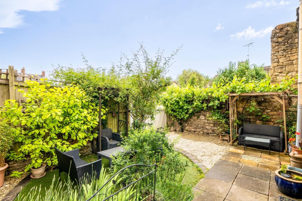 Hill View, Barrs Lane, North Nibley, Dursley