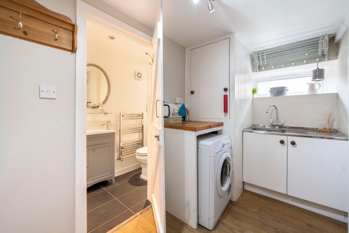 Hill View, Barrs Lane, North Nibley, Dursley