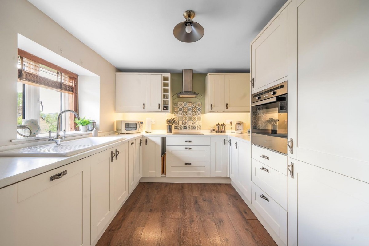 Hill View, Barrs Lane, North Nibley, Dursley