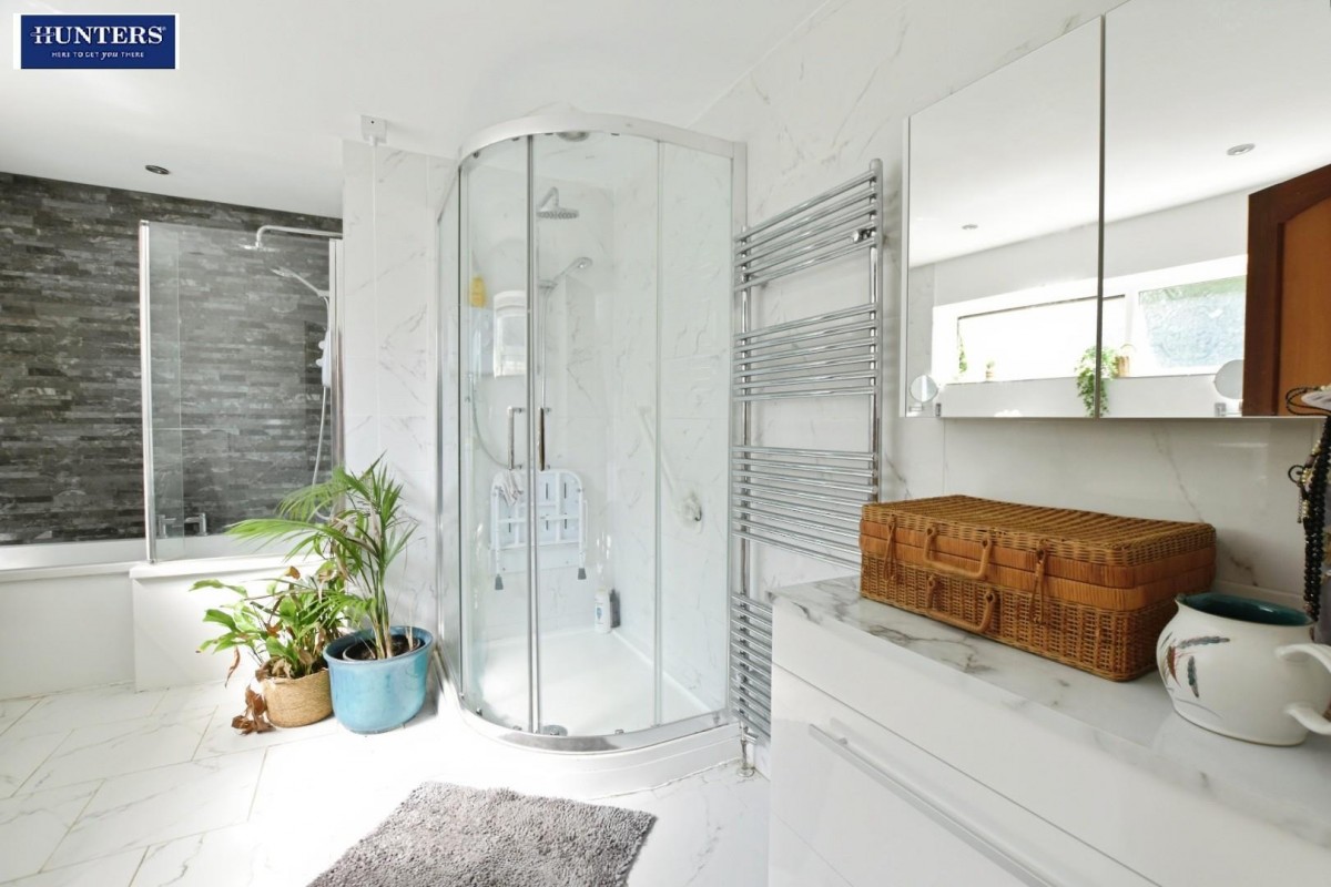 Valewood, Bottesford