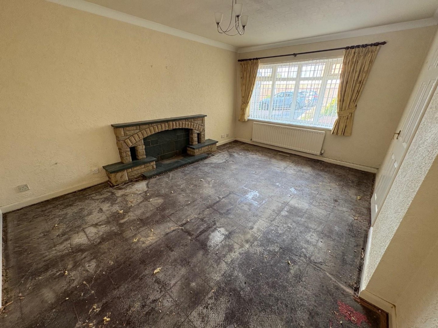 Wombourne Close, Dudley