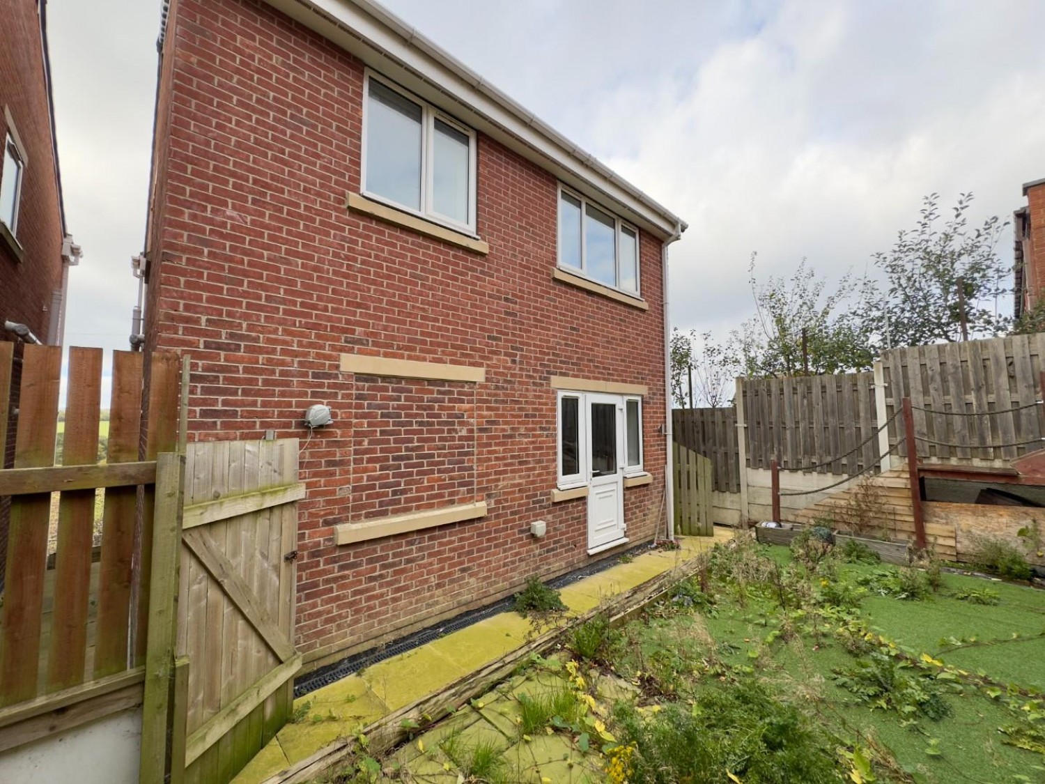 Worsbrough Road, Blacker Hill, Barnsley