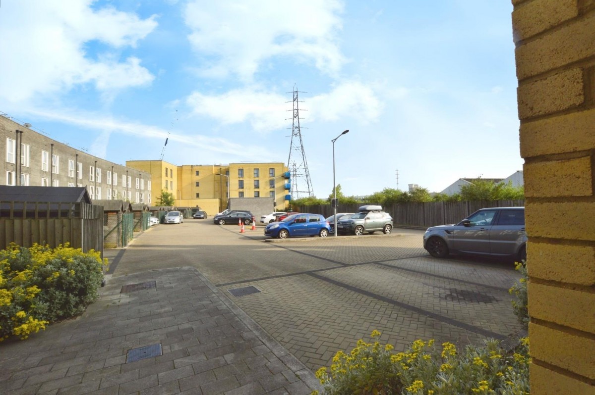 Crossness Road, Barking