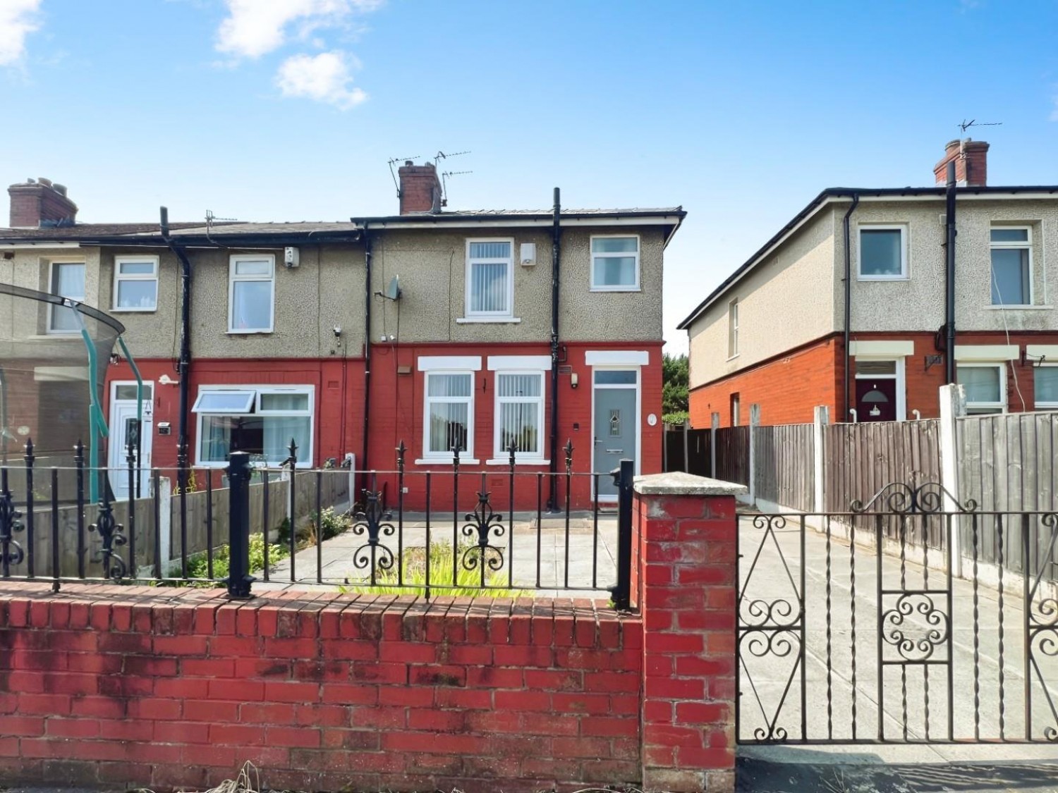 Bright Street, Leigh