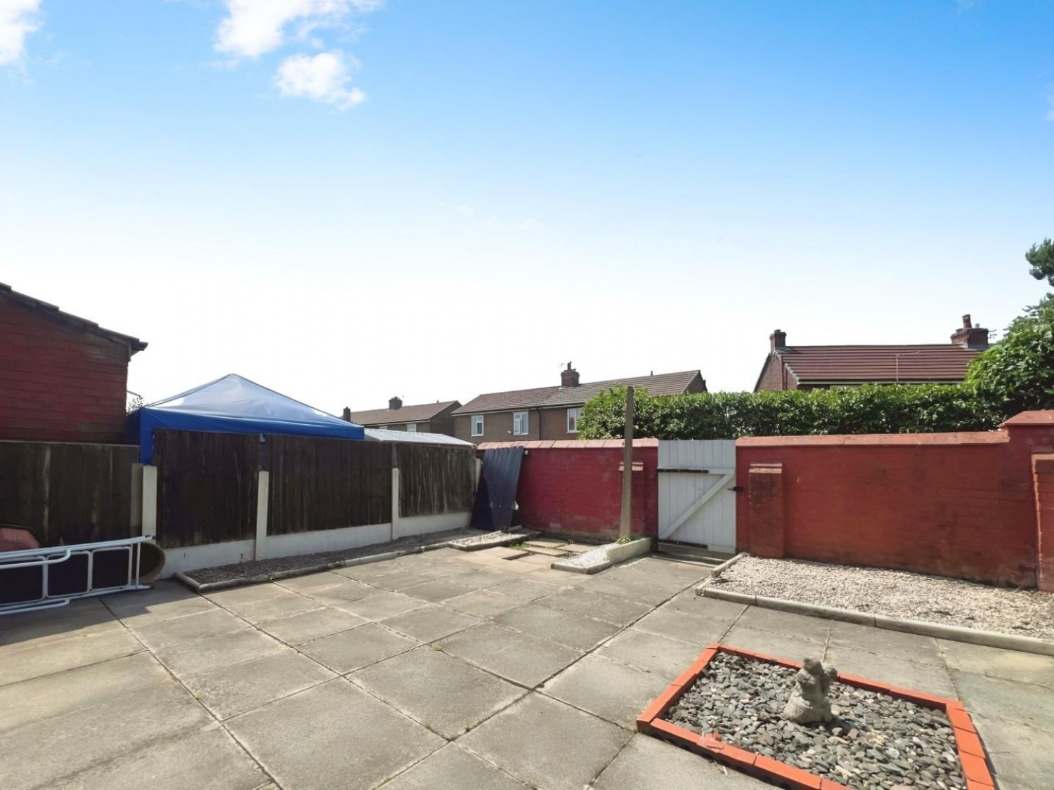 Bright Street, Leigh