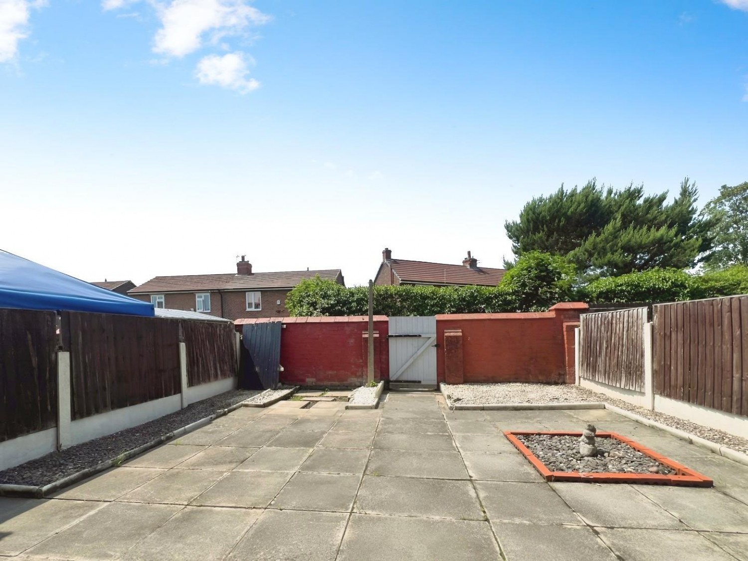 Bright Street, Leigh