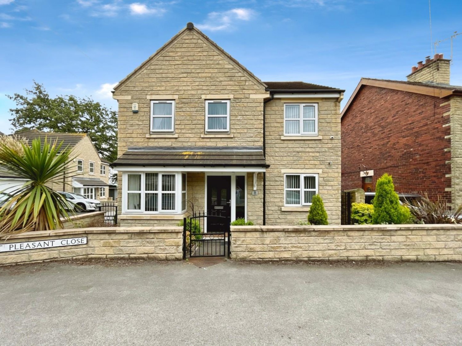 Wath Road, Bolton-On-Dearne, Rotherham