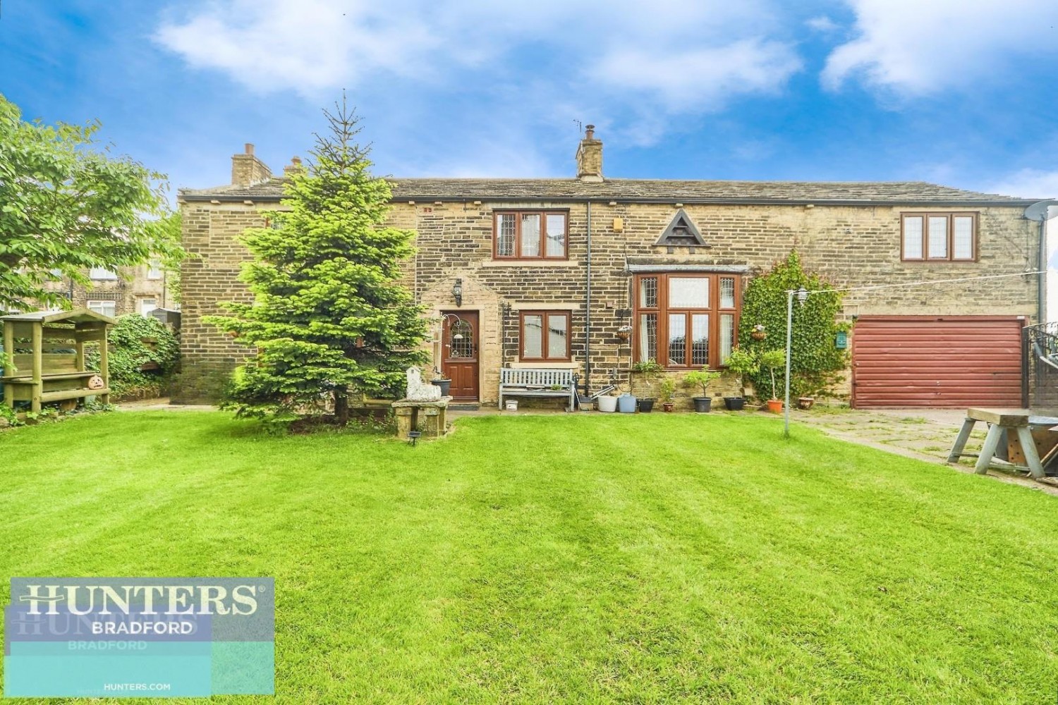 North Parade, Allerton,Bradford, West Yorkshire, BD15 7DP