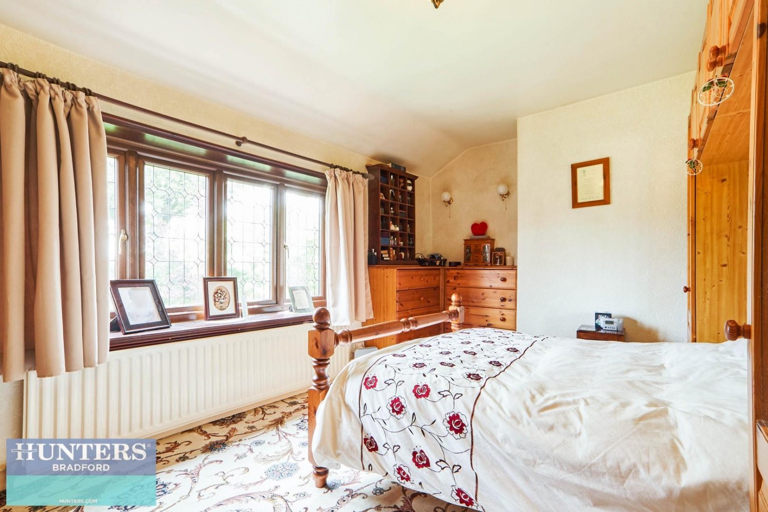North Parade, Allerton,Bradford, West Yorkshire, BD15 7DP