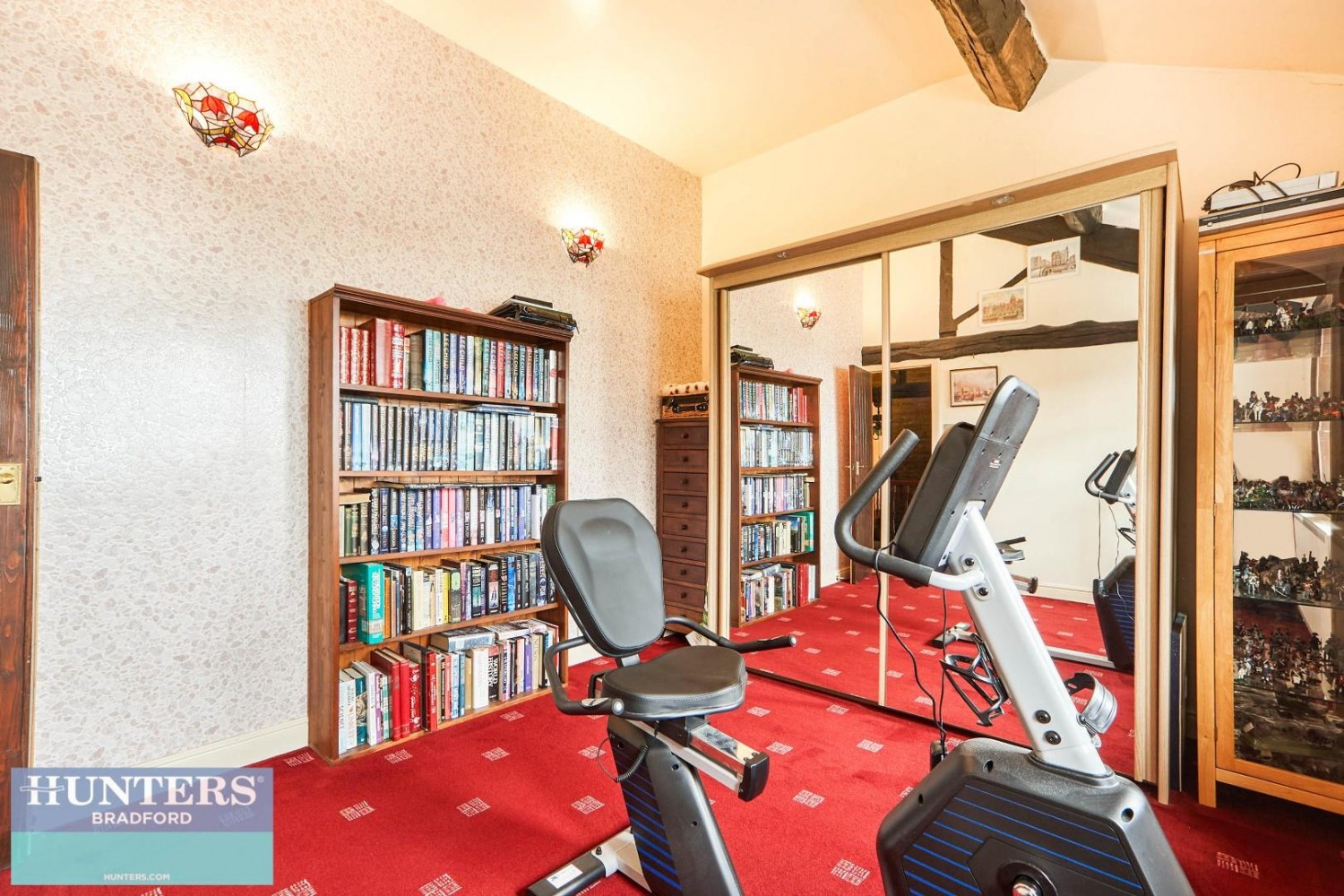 North Parade, Allerton,Bradford, West Yorkshire, BD15 7DP