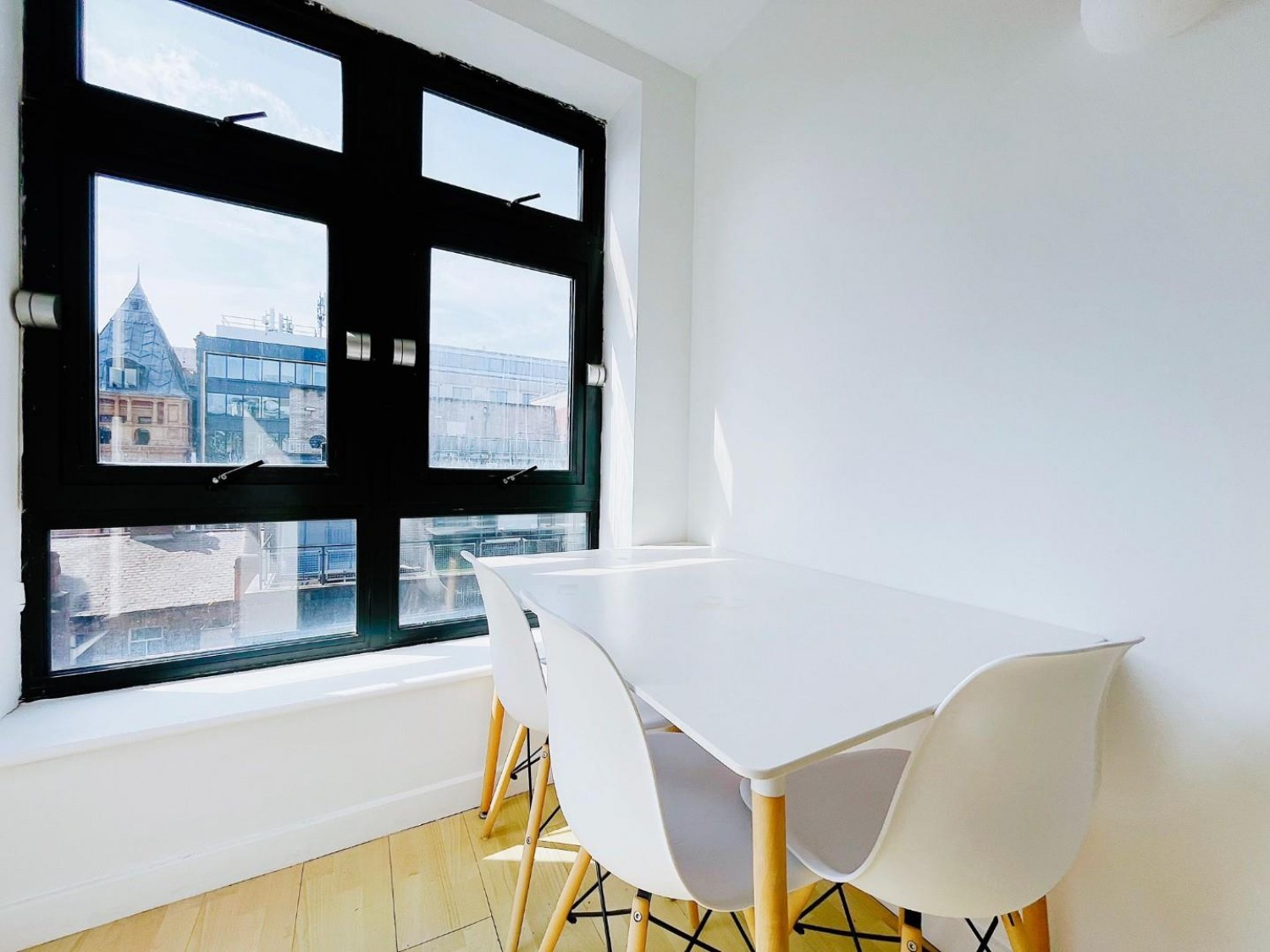 15 South Parade, Leeds, West Yorkshire