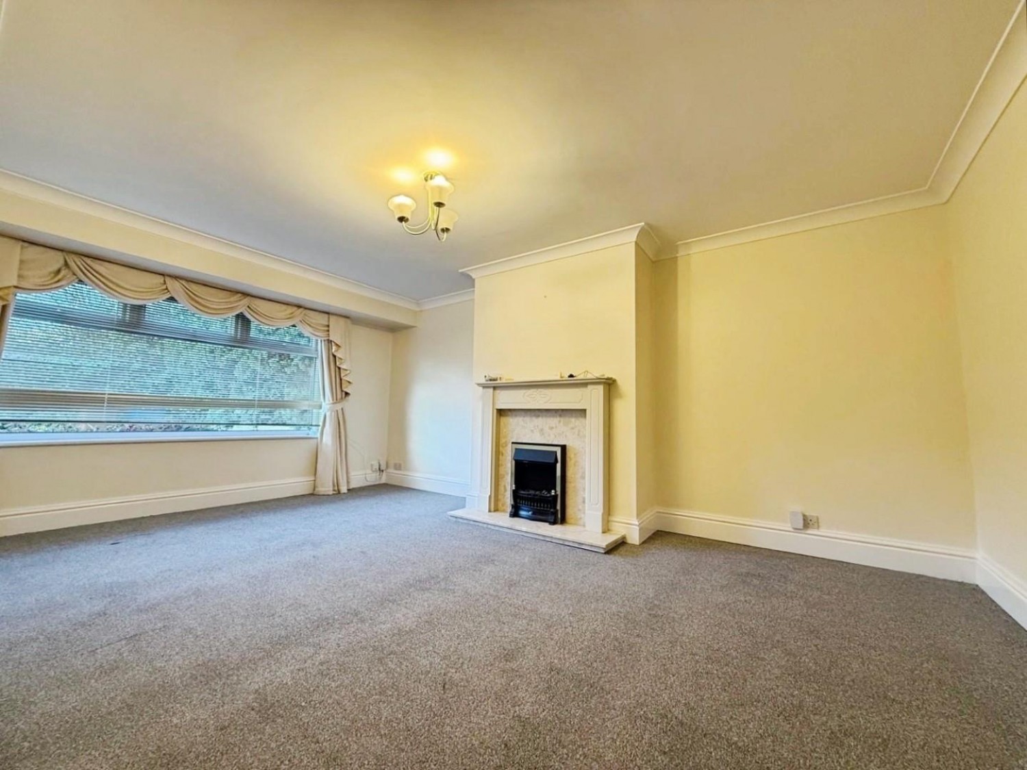 Westleigh Lane, Leigh