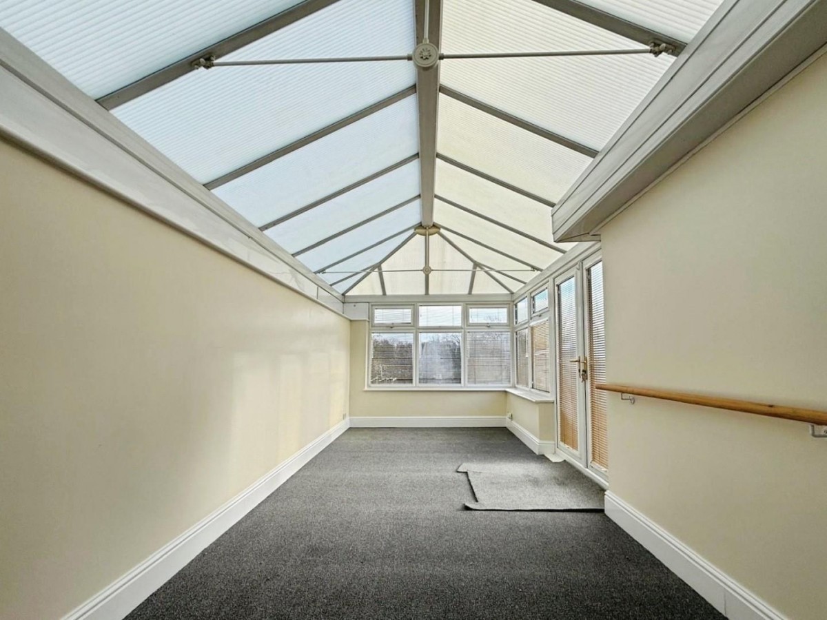 Westleigh Lane, Leigh