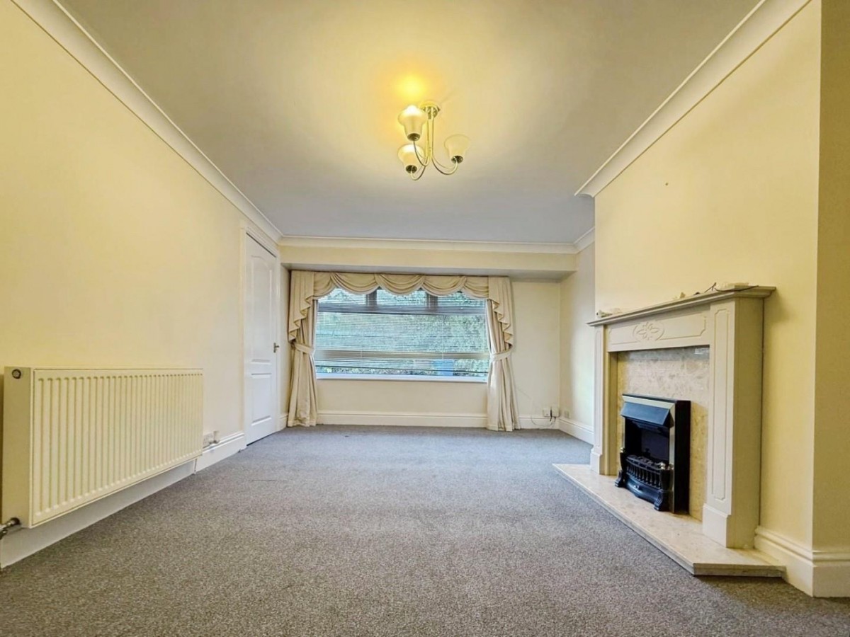 Westleigh Lane, Leigh