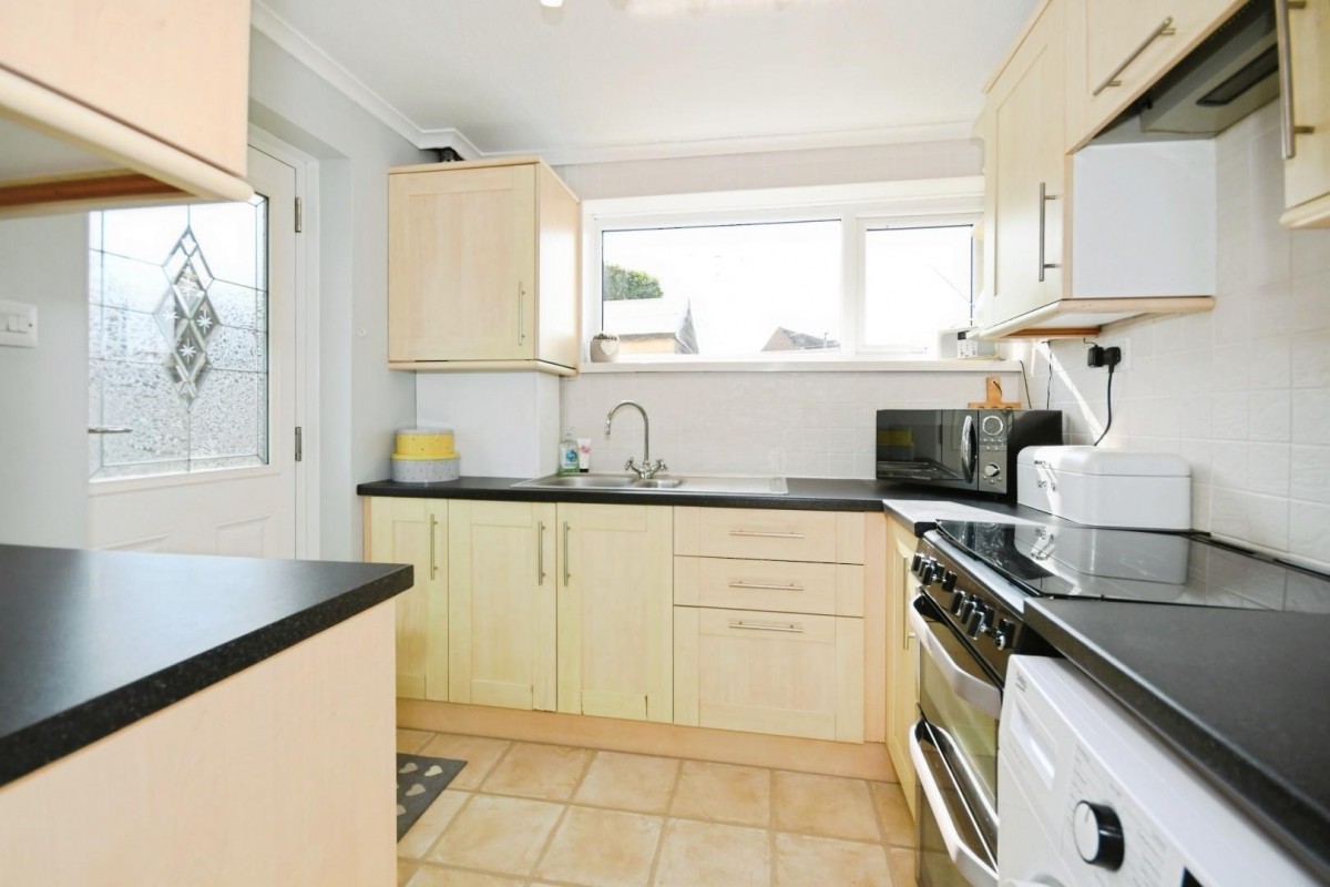 Brearley Avenue, New Whittington, Chesterfield, S43 2DY
